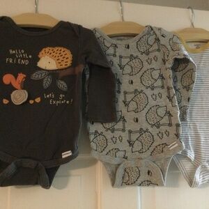 Gerber 3-count Fall Pattern Cotton Long Sleeve Onesies (6-9 months)